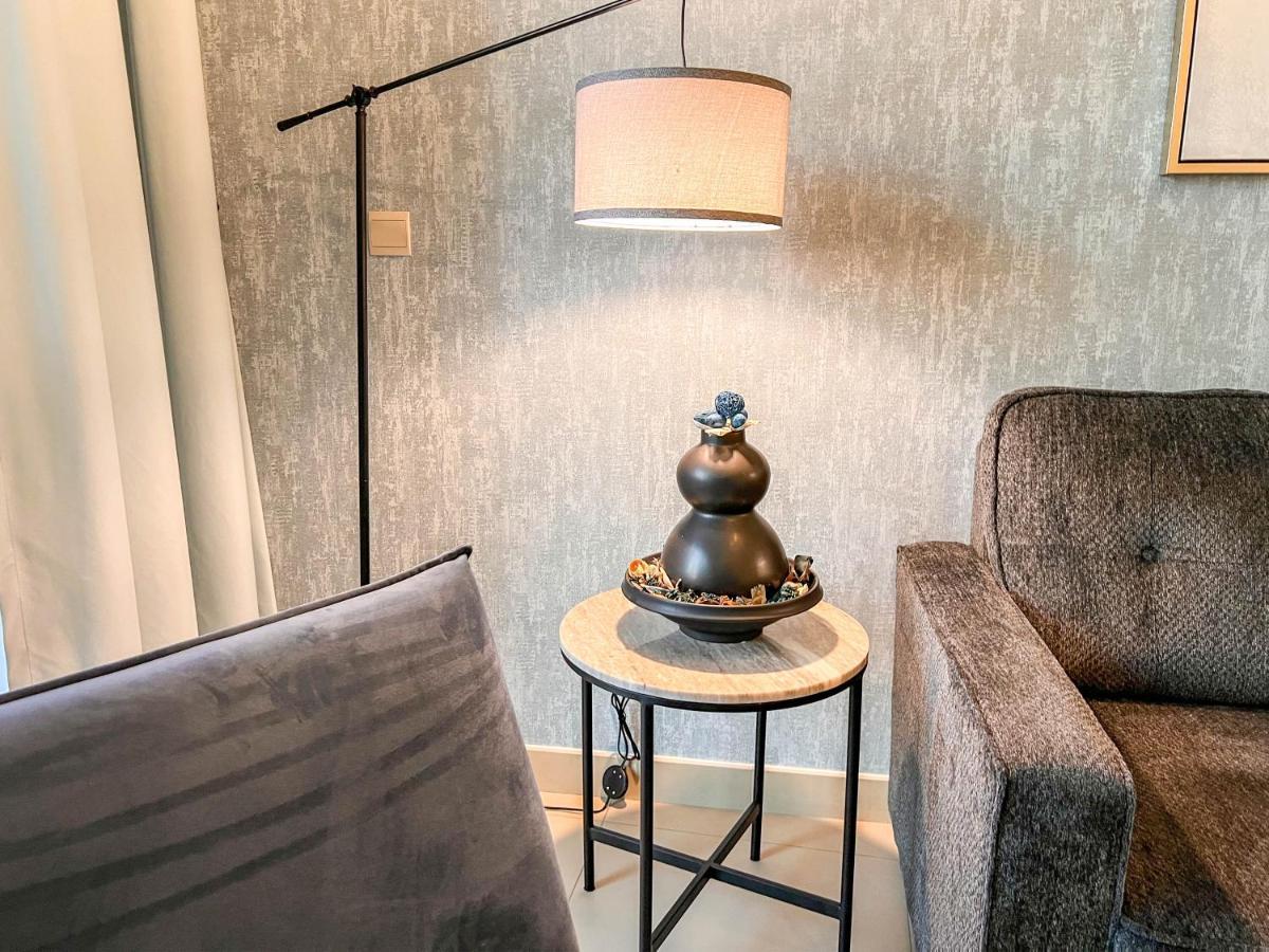 Appartement Cosmos Living Downtown Dubaï Extérieur photo